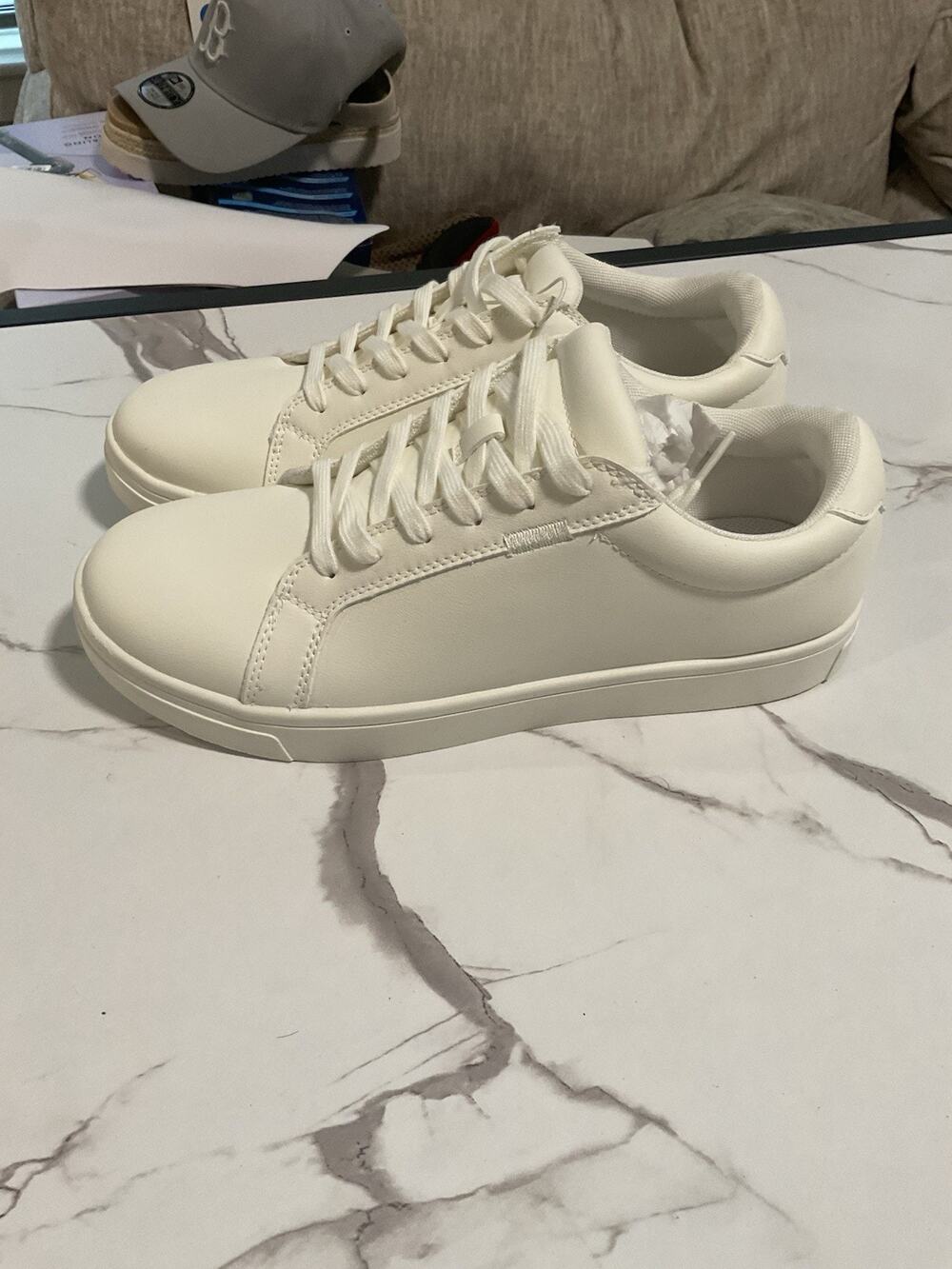 Target Men’s White Lace-Up Low Top Sneakers Cushioned Comfort Round Toe US 13